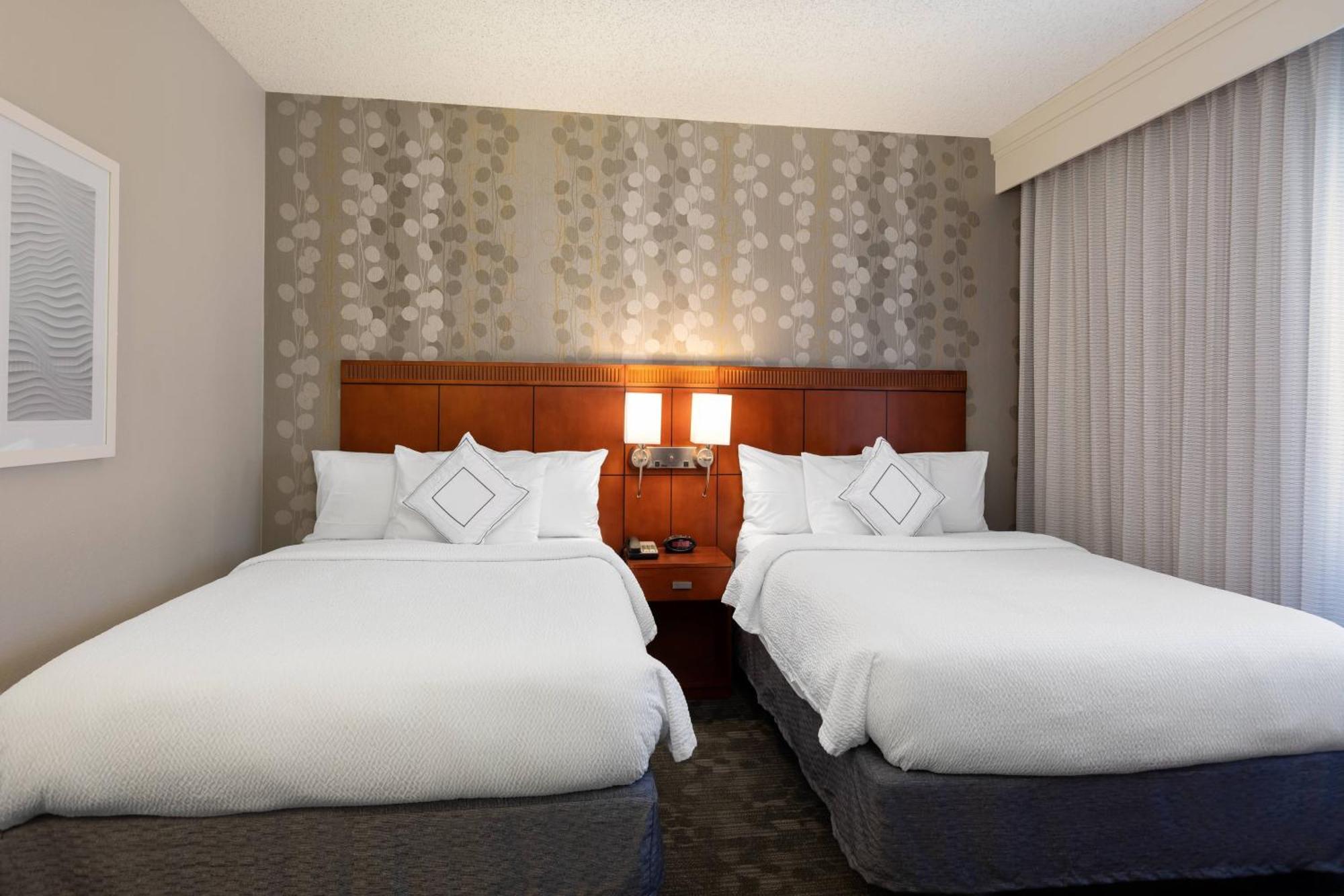 Courtyard By Marriott Dallas-Fort Worth/Bedford Exteriör bild