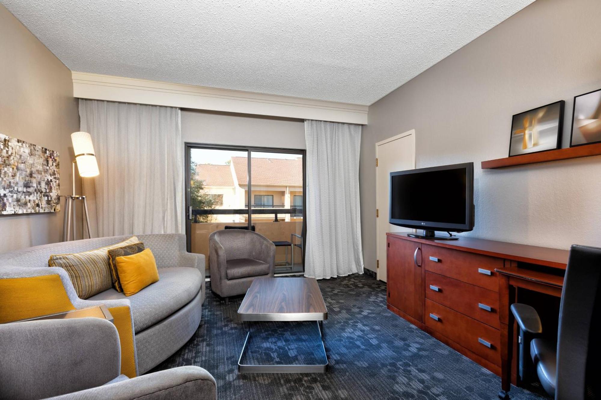 Courtyard By Marriott Dallas-Fort Worth/Bedford Exteriör bild