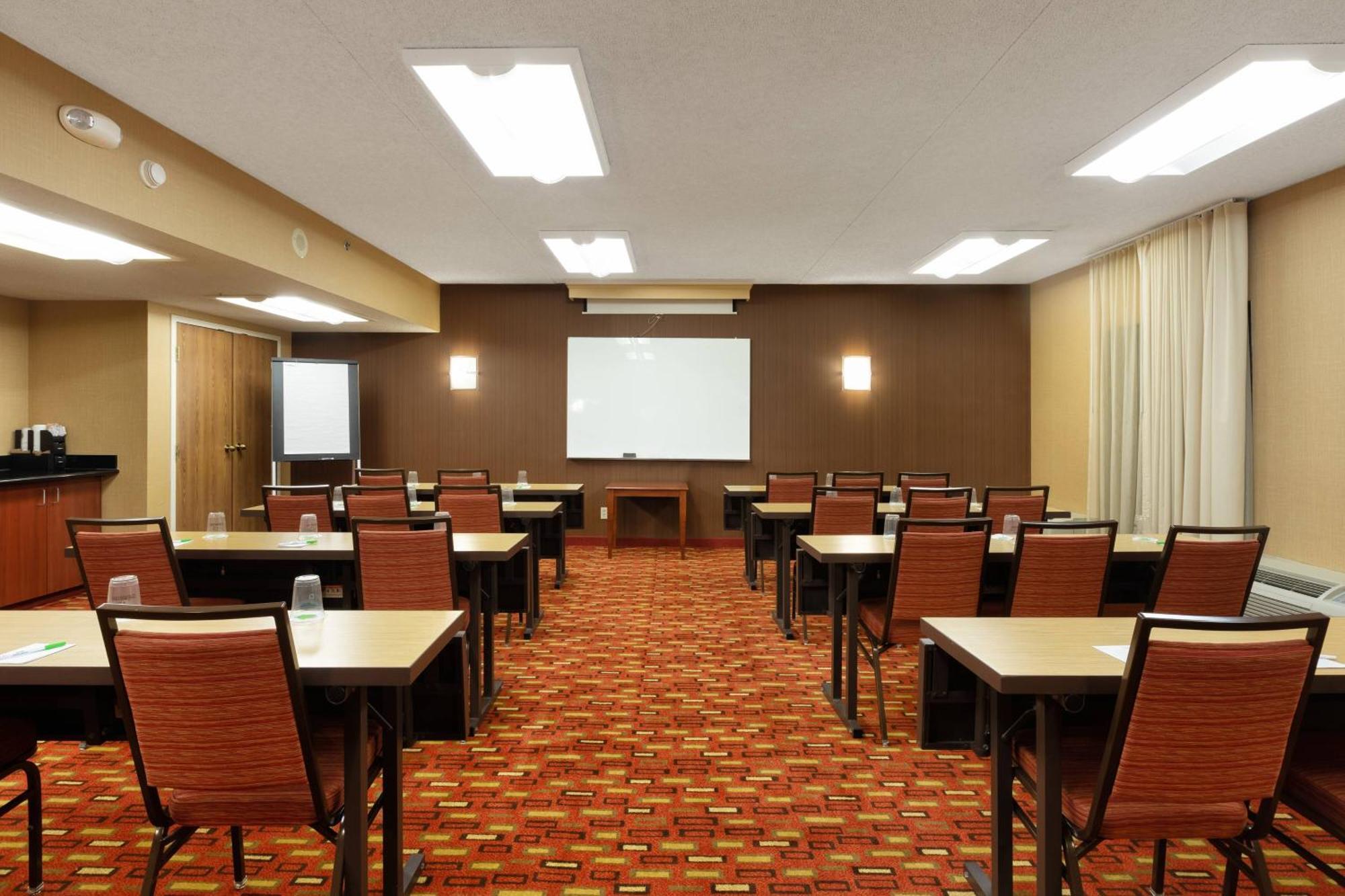 Courtyard By Marriott Dallas-Fort Worth/Bedford Exteriör bild